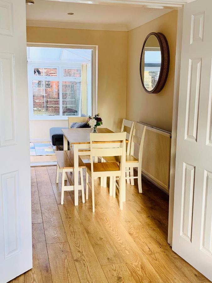 Holiday home Homely Detached 3 Bedroom House Near Sheffield